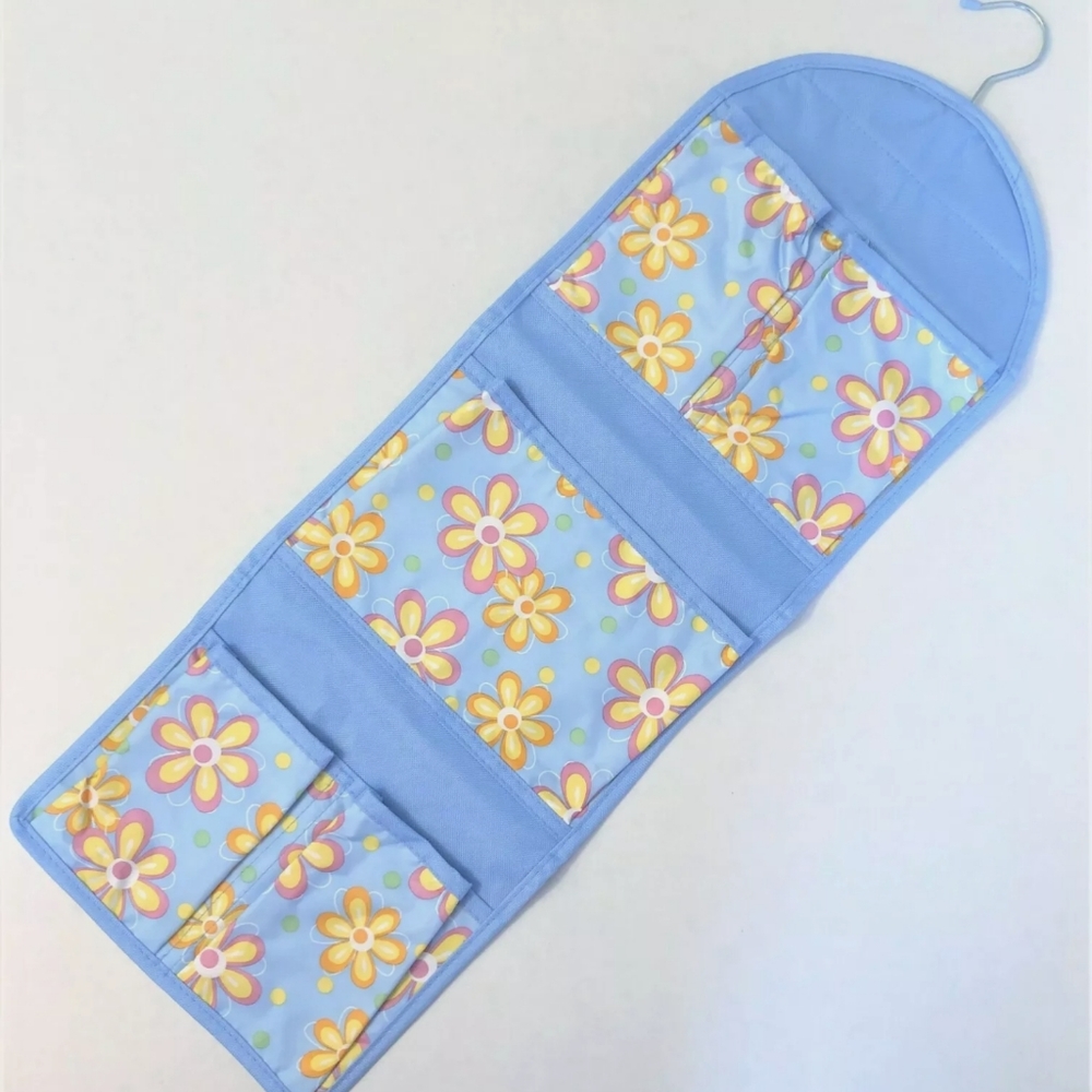 Avon Hanging Travel Organizer Case